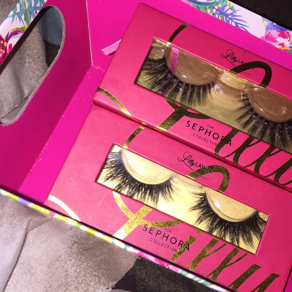 ⚡️FLASH SALE ⚡️🆕 Lilly lashes